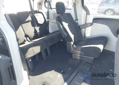 2013 Chrysler Town & Country Touring z USA, uszkodzony, nr VIN 2C4RC1BG4DR692662